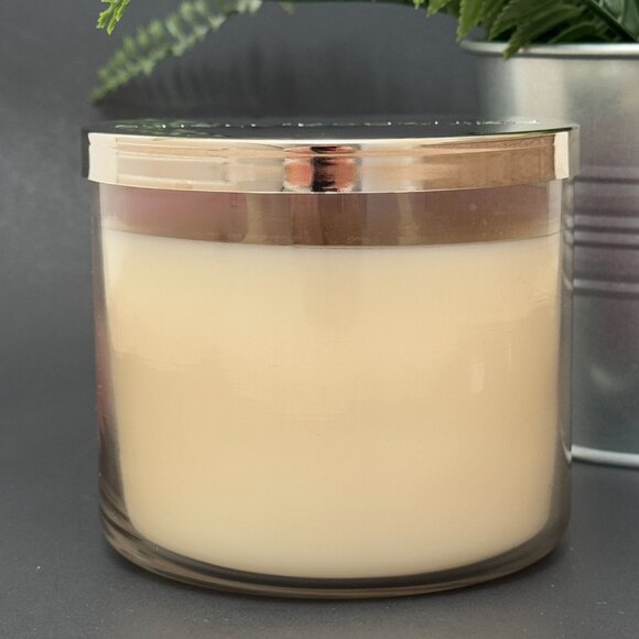 BBW Cherry Almond Shortbread Bath & Body Works 3 Wick Candle - Picture 2 of 10